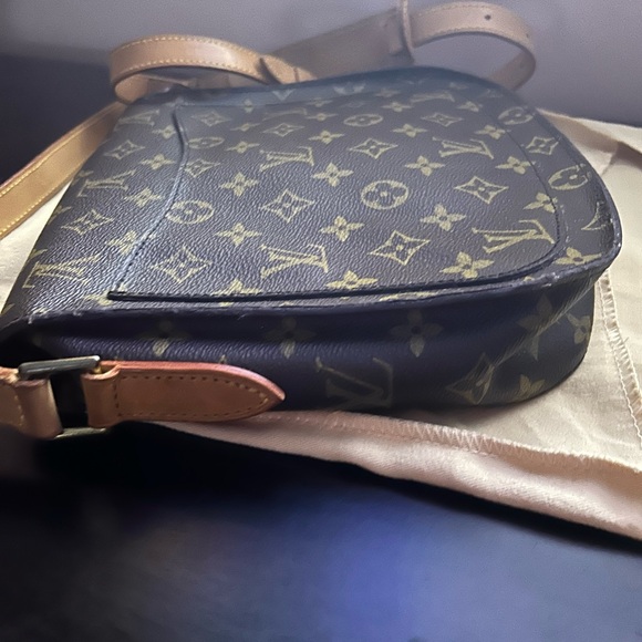 Louis Vuitton Saint Cloud GM Monogram Crossbody Bag - Picture 11 of 12
